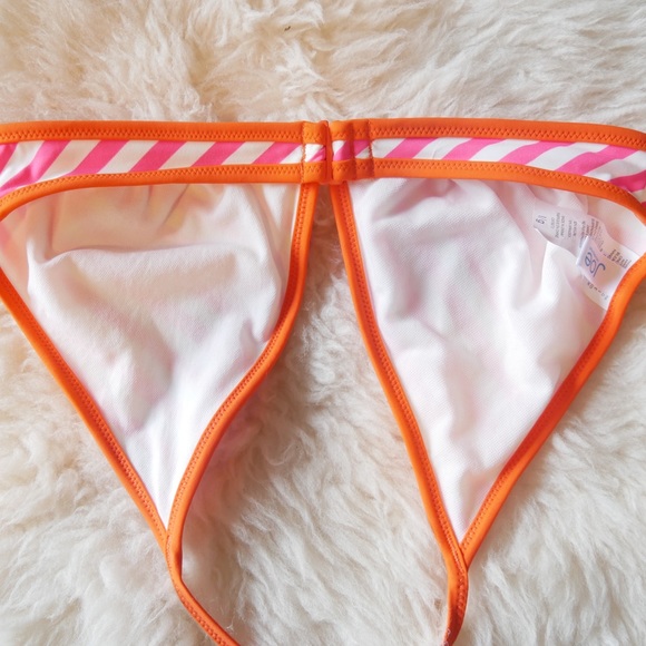 Bikini Top - Picture 2 of 2